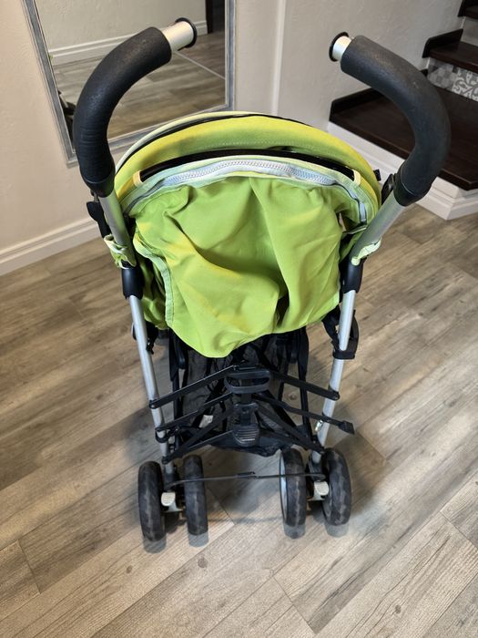 Прогулянкова коляска chicco