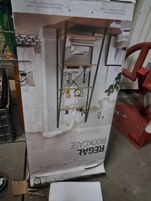 Szafka nocna w bardzo dobrym stanie