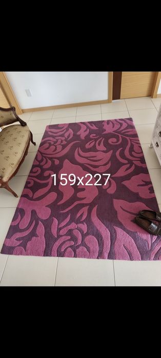 Tapete em óptimo estado 159 x 227