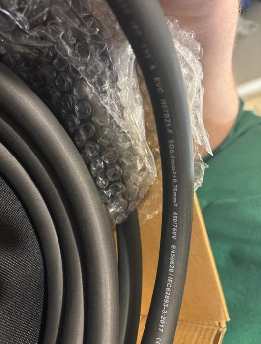 Kabel do ładowania samochodów elektrycznych typ 2 Ecopoint z futerałem