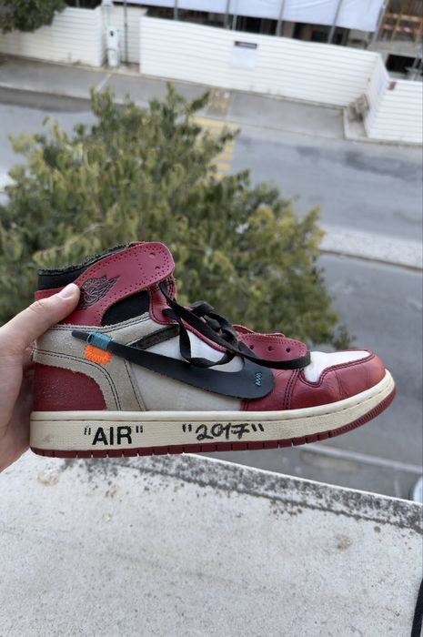 Nike air jordan chicago off white