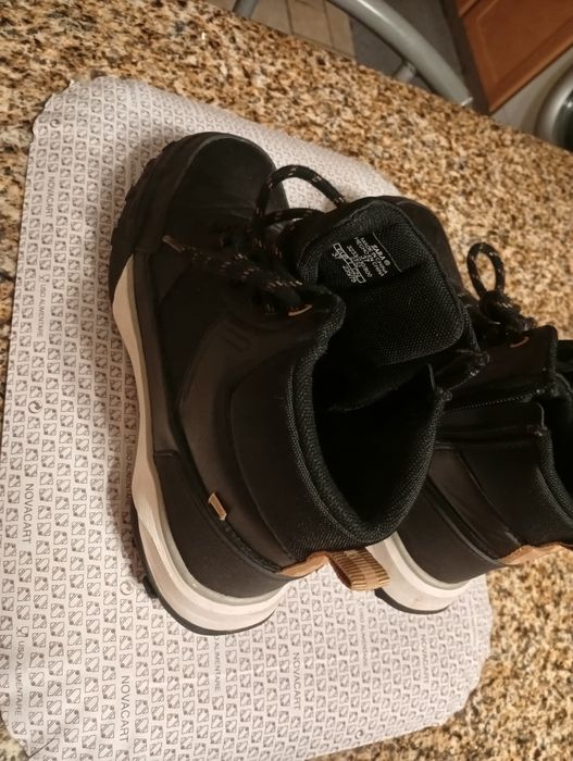 Sapatilhas usadas Zara