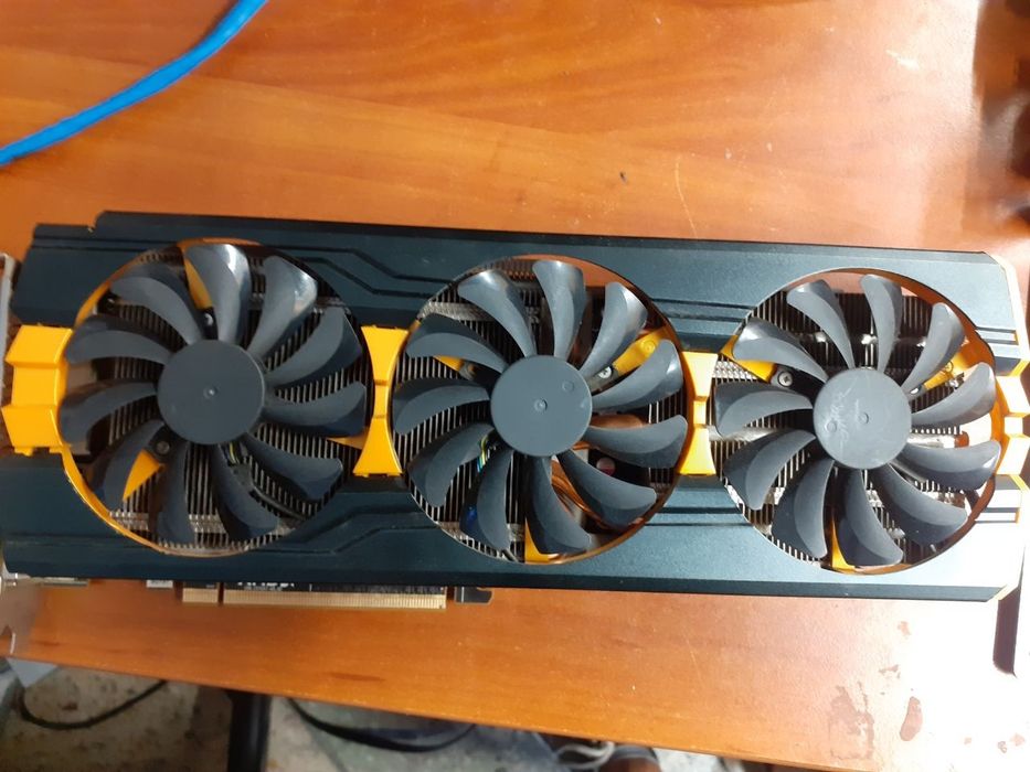 Продам видеокарты 2 RX 470 4 gb и 1 r9 290 ГАРАНТИЯ НА ВСЕ КАРТЫ