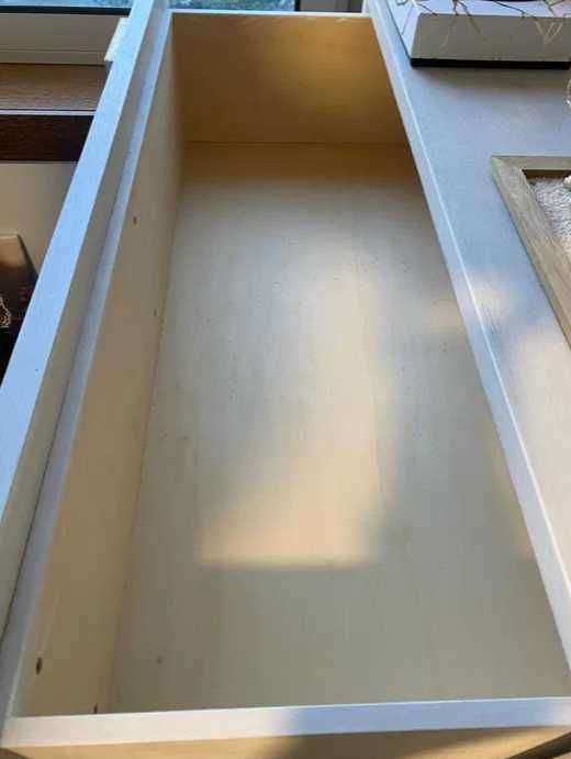 Cómoda em madeira – 3 gavetas | Estilo moderno e minimalista