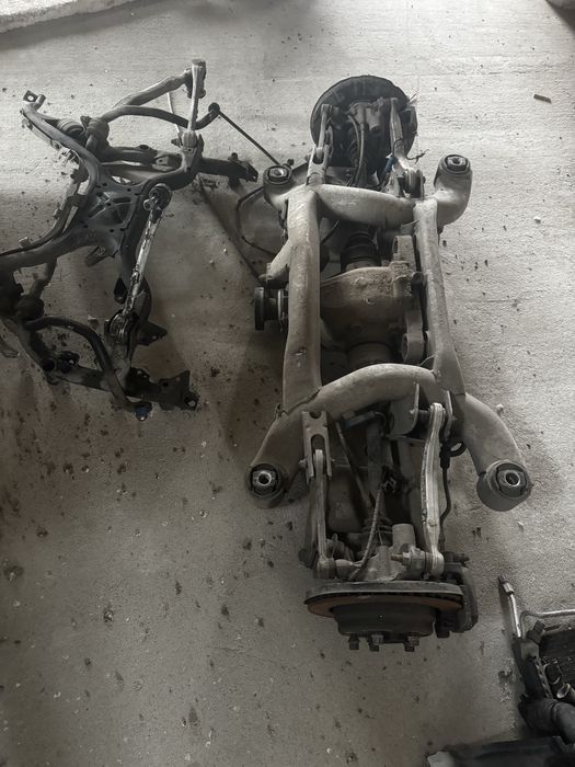 Задняя подвеска (балка) + редуктор BMW E39