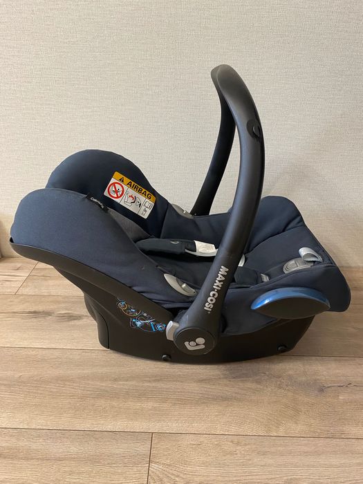 Продам автолюльку Maxi-cosi 0-13 кг