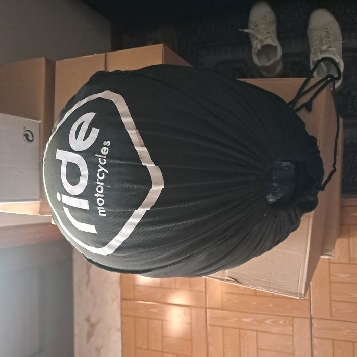 Capacete  está  novo