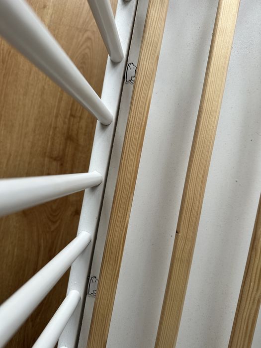 Łóżeczko niemowlece z szuflada i z materacem + przewijak