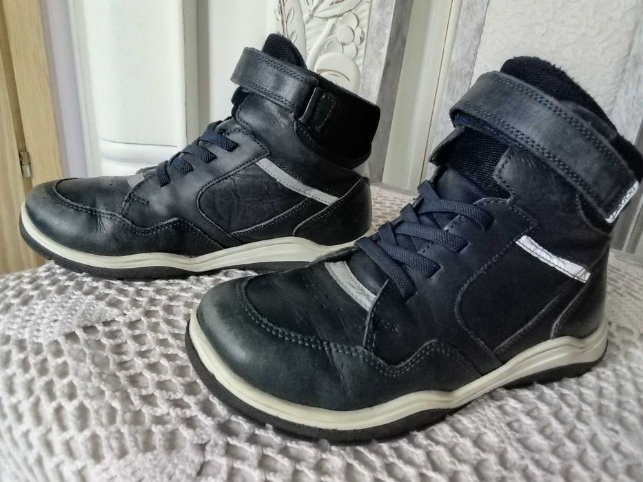 GRATIS skórzane Lasocki buty zimowe dziecięce chłopięce ocieplane 34