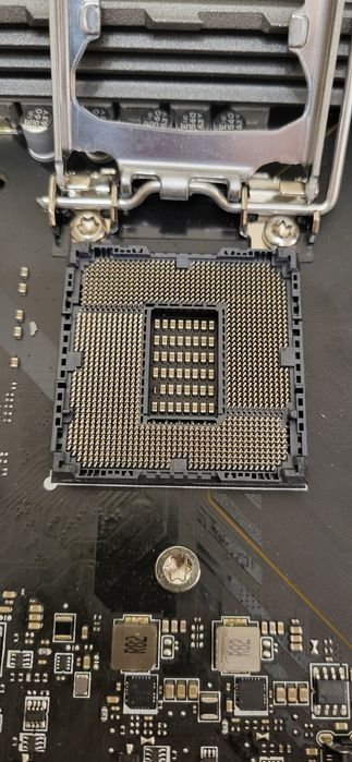 Материнська плата MSI MAG B560 Tomahawk Wi-Fi (s1200, Intel B560, PCI-