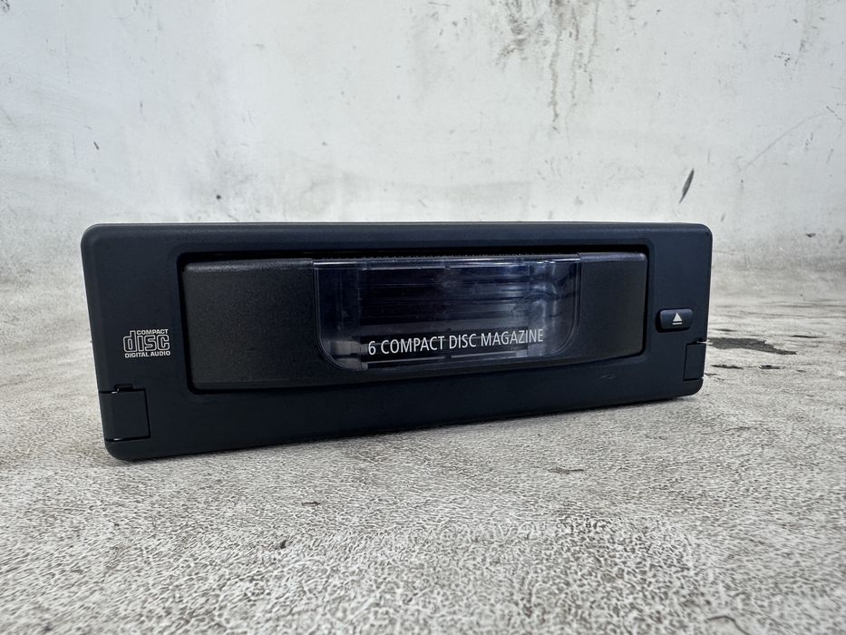 Bmw 5 E60 E61 zmieniarka płyt CD 6