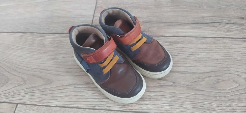 Trzewiki skórzane Garwalin r. 23