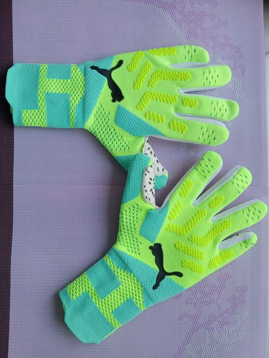 Воротарські рукавиці / Перчатки воротарські