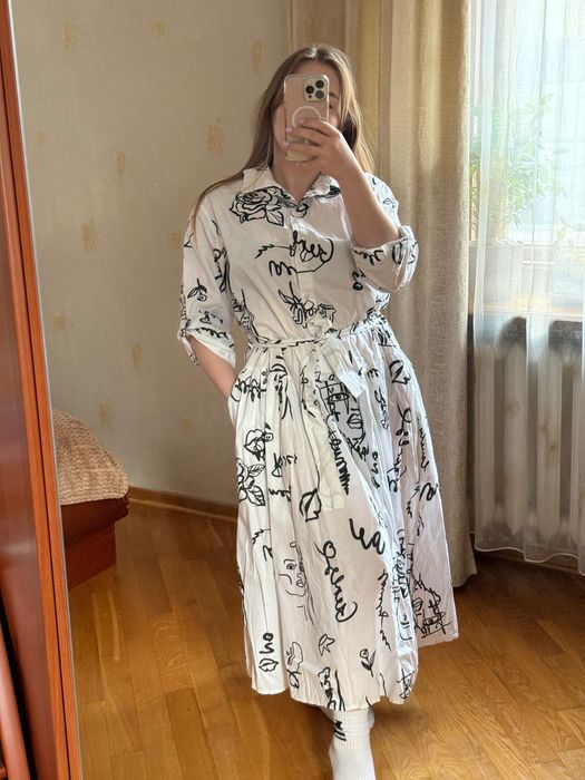 Сукня жіноча довга