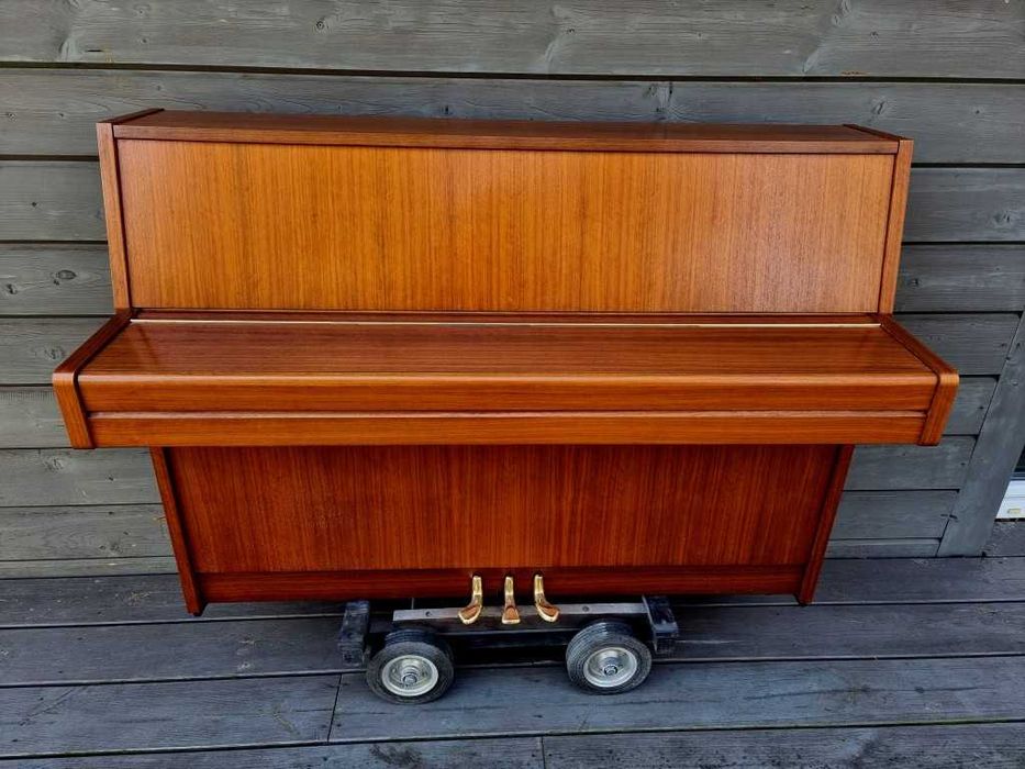 Pianino YAMAHA 104cm 1979r BRĄZOWY PÓŁMAT moderator