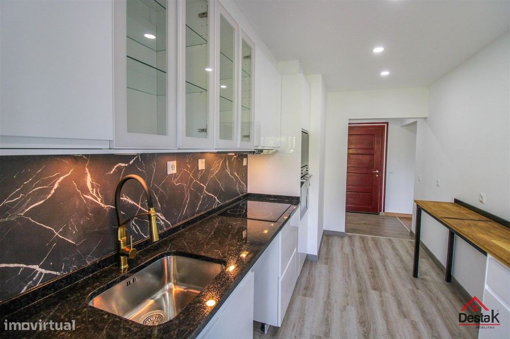 Apartamento T3 - Remodelado - Santo Estevão - Viseu