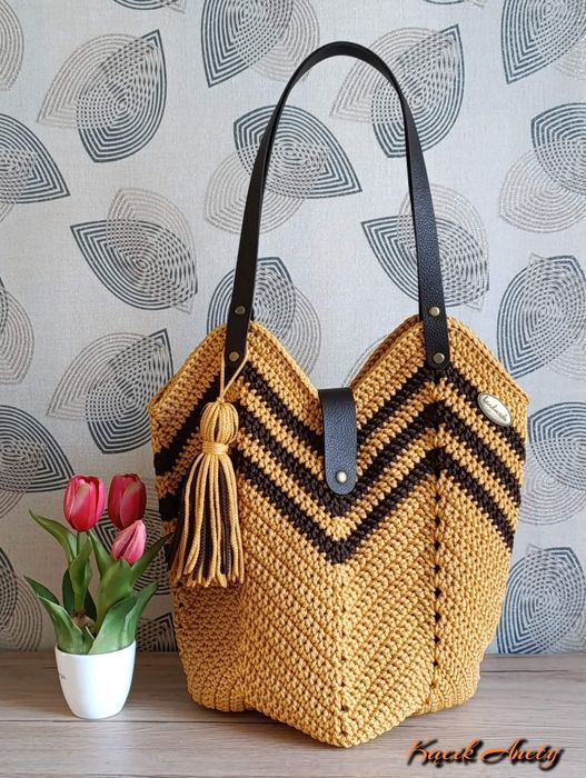 Torebka Tulipan na ramię