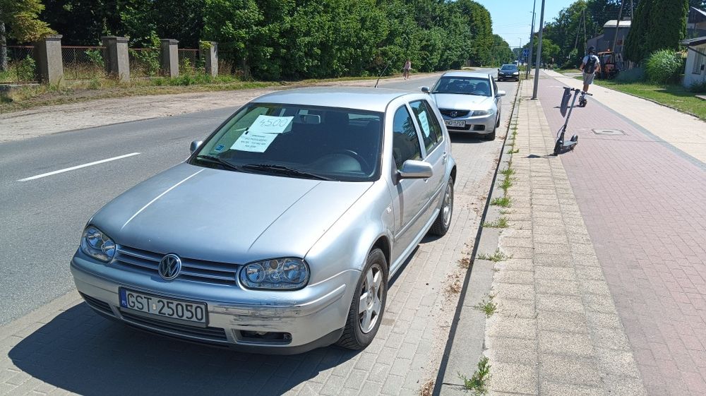 Golf, hatchback 2000 r, po przeglądzie ,OC do 11/2026
