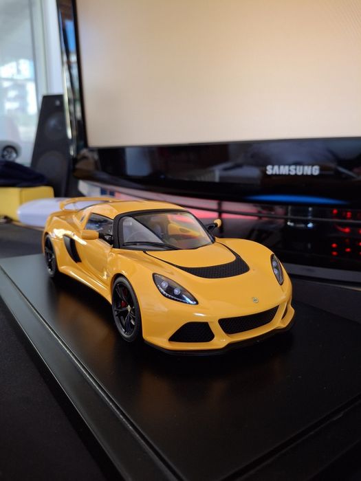AutoArt 1:18 Lotus Exige S