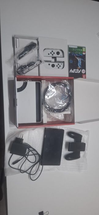 Sprzedam NINTENDO Switch  Oled