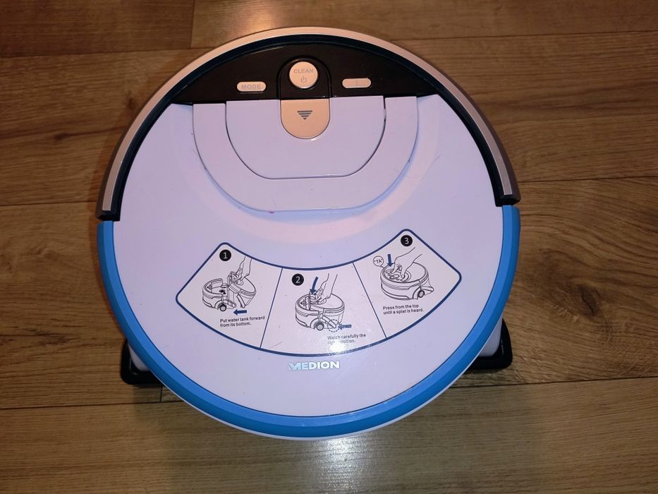 Robot Medion mop