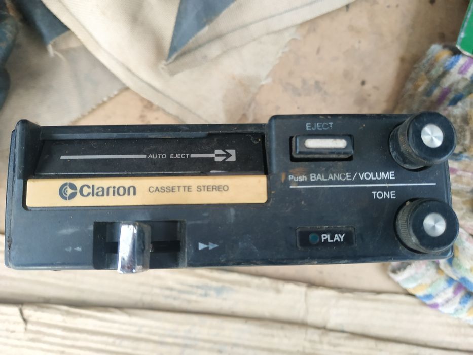 CLARION  PA-829A ретро кассетная автомагнитола