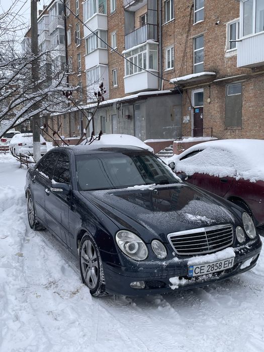 Продам статусний автомобіль Mercedec-Benz W211