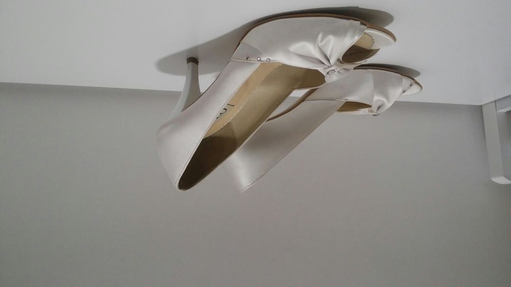 Buty ślubne Gatuzo rozm.37 skórzane