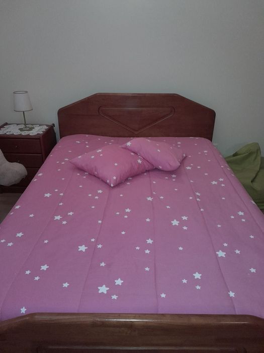 2 Colchas + 4 almofadas