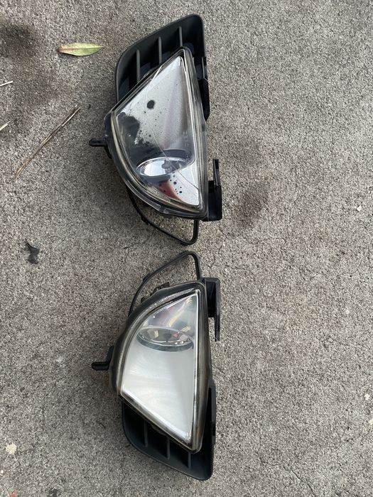 Farois de nevueiro Ford Fiesta mk5 2003