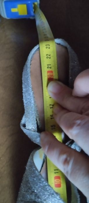 Półbuty czółenka sandały srebrne nr 37-38