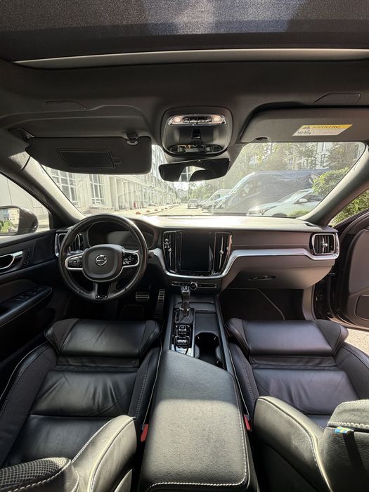 Продам власний Volvo S60 T5 Polestar Edition 2020 рік