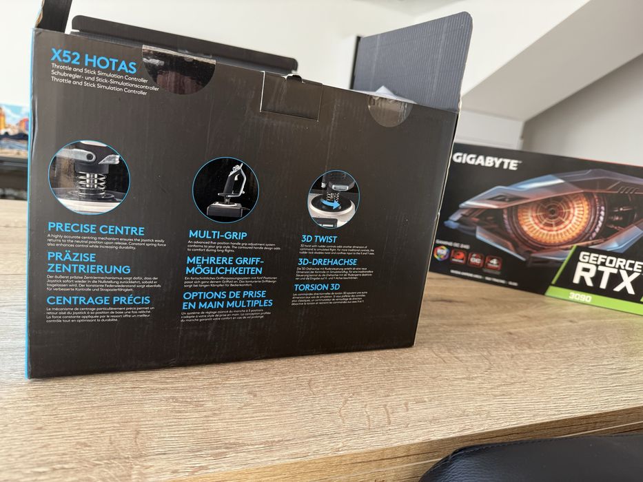 Контроллер Logitech G Saitek X52 Flight Control System
