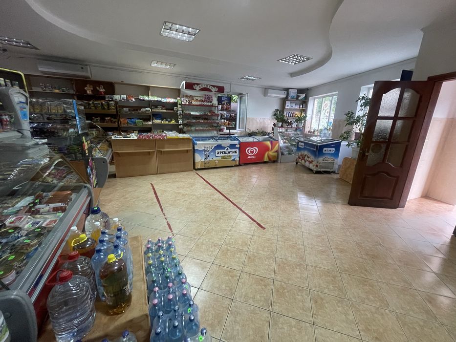 Працюючий магазин! Комерційне приміщення !