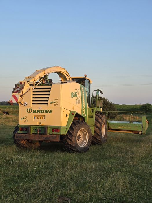 Комбайн свіжопривезений кормозбиральний krone 650