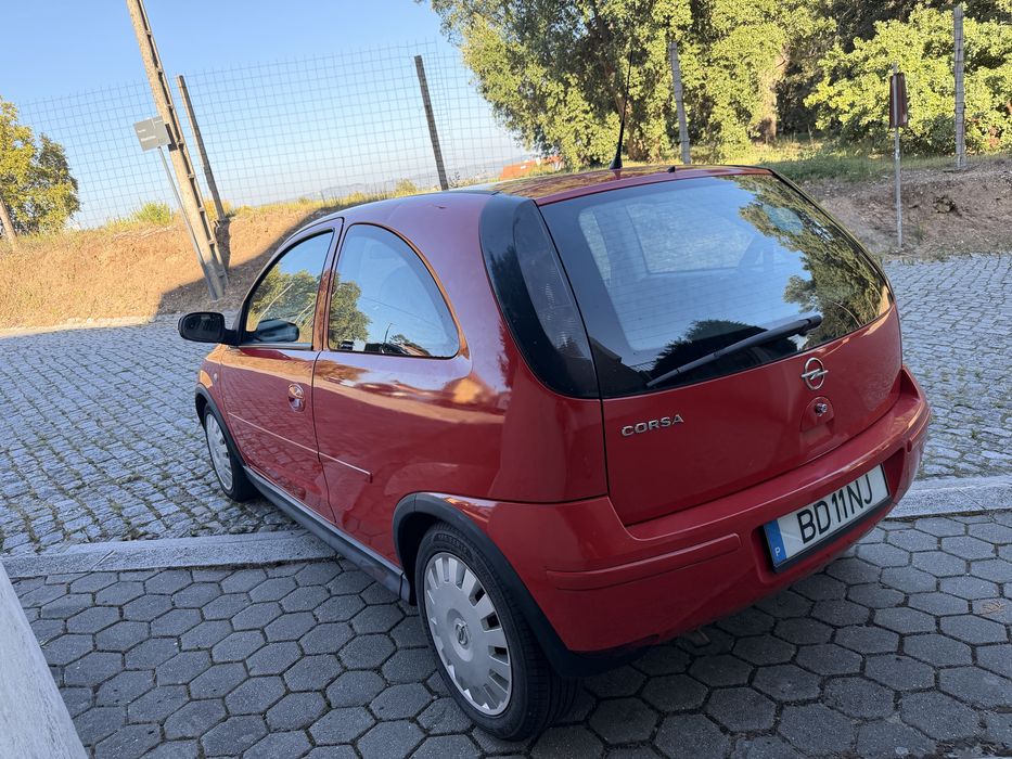 Opel corsa  5L 2006 1.0 sport full extras impecável