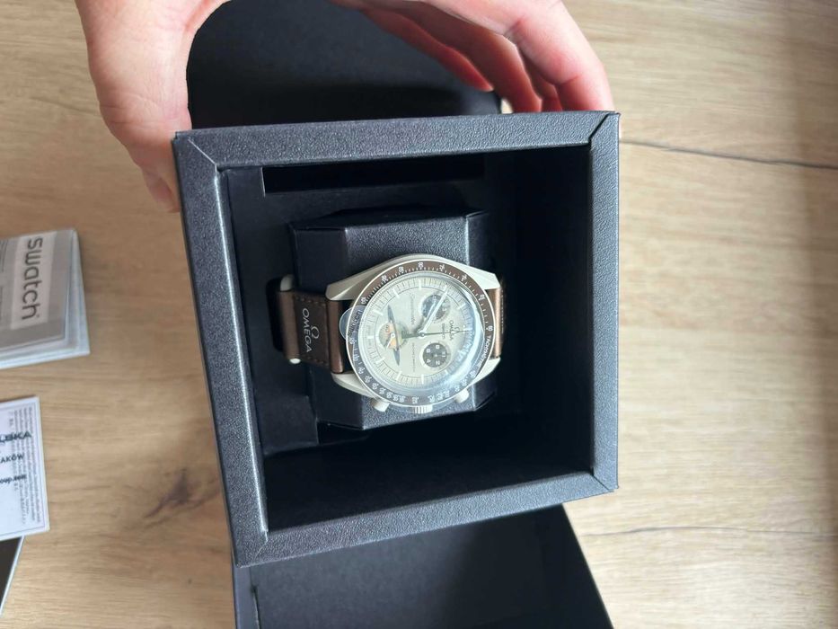 Nowy zegarek Swatch x Omega Bioceramic Moonswatch Mission to Saturn