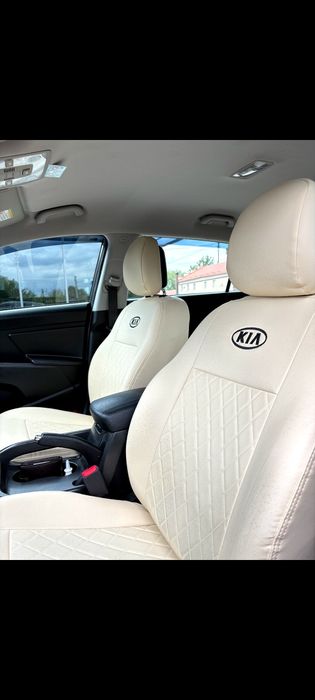 Кіа  спортадж  2010