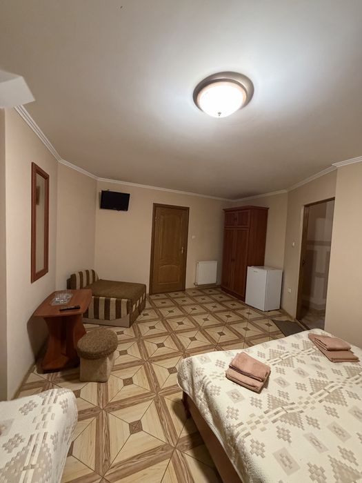 Міні готель VIVA. Кімнати подобово Берегове біля термальних басейнів