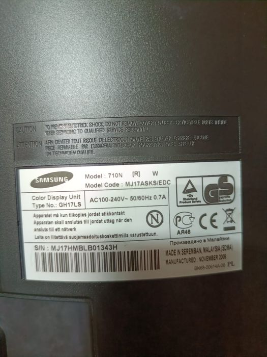 Monitor Samsung modelo 710 N