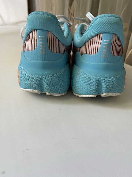 Кросівки Under Armour