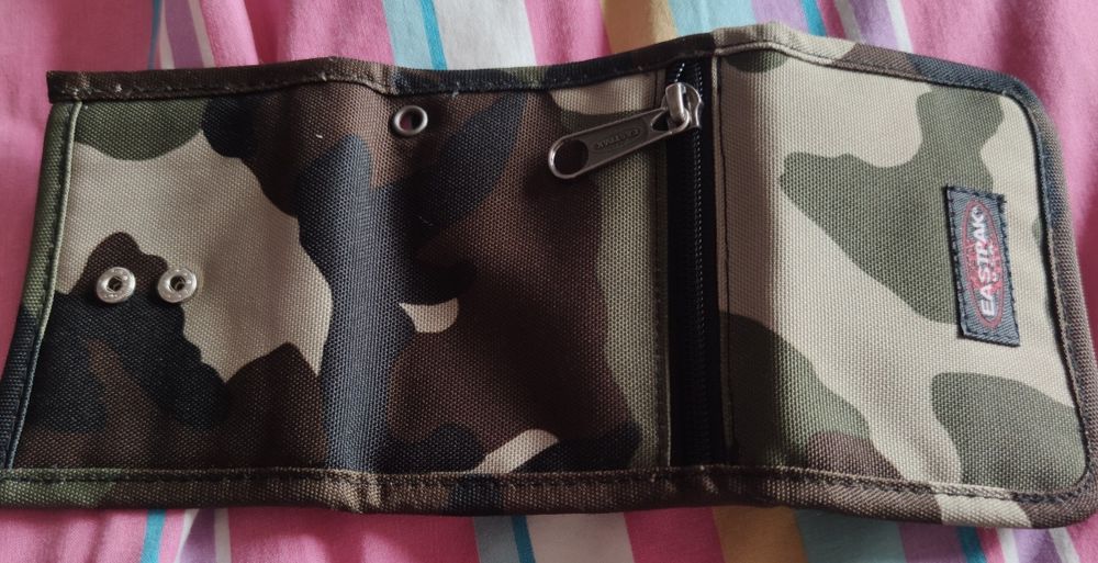 Carteira Eastpack