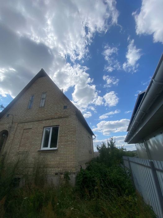 Продам будинок під ремонт.ДІЛЯНКА 6 соток