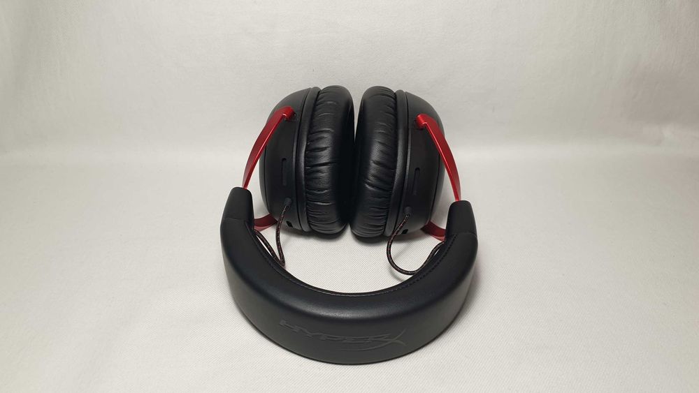 Słuchawki bezprzewodowe HyperX Cloud III Wireless jak NOWE.
