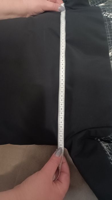 Продам дитячу зимову курточку