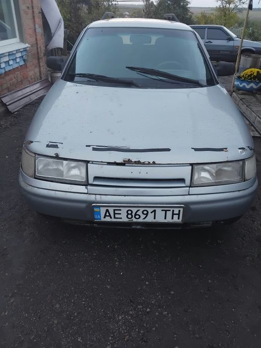 автомобіль ваз 2111