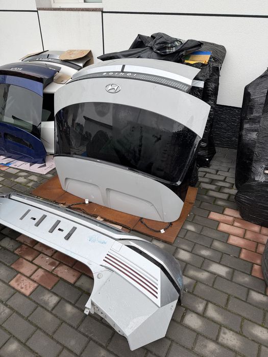 Hyundai IONIQ 5 кришка багажника, ляда, бампер задній, фанарь