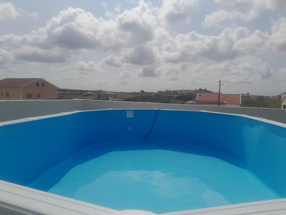 Montagem piscinas,substituição liners,aplicação relva sintética,natura