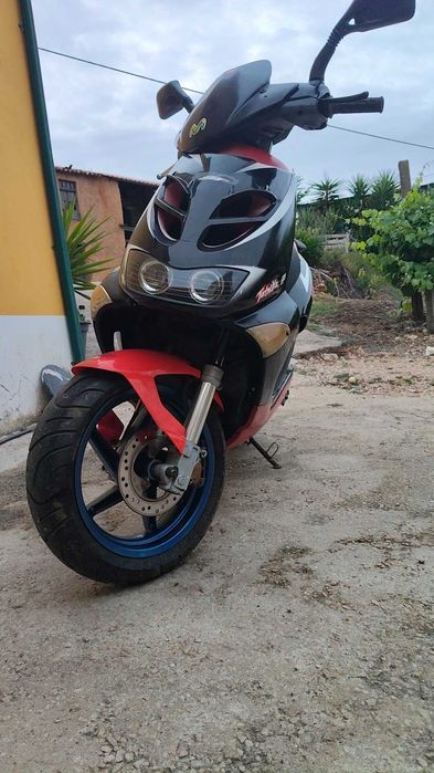 Aprilia SR 50 Tetsuya Harara