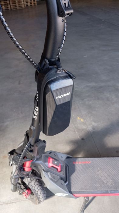 Trotinete zt3 pro como nova aceito trocar por motas